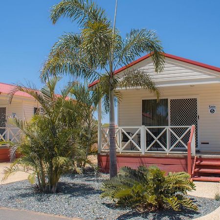 Outback Oasis Caravan Park Carnarvon Dış mekan fotoğraf